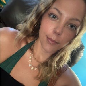 Meet your Posher, Gabby